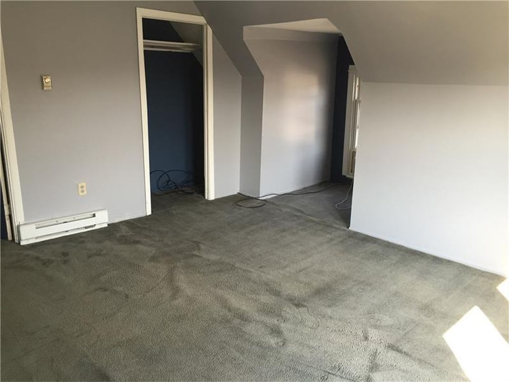 211 Bessemer AveApt. 2 – photo 3