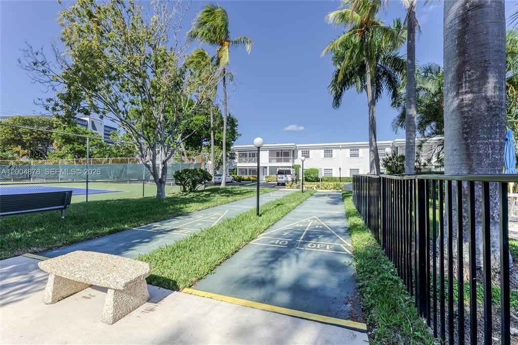 6207 Bay Club Drive – photo 3