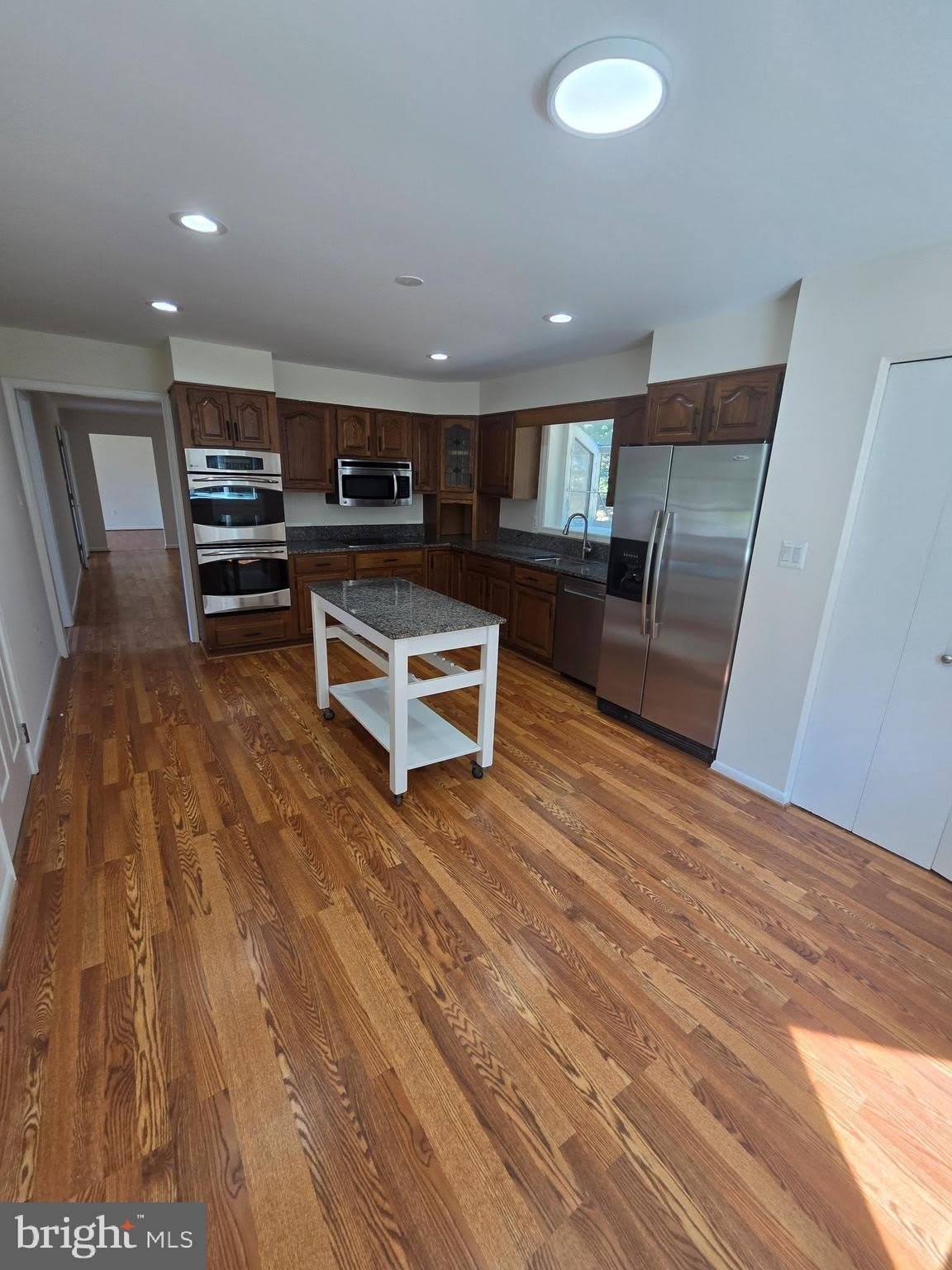 9929 BARNSBURY Court – photo 2