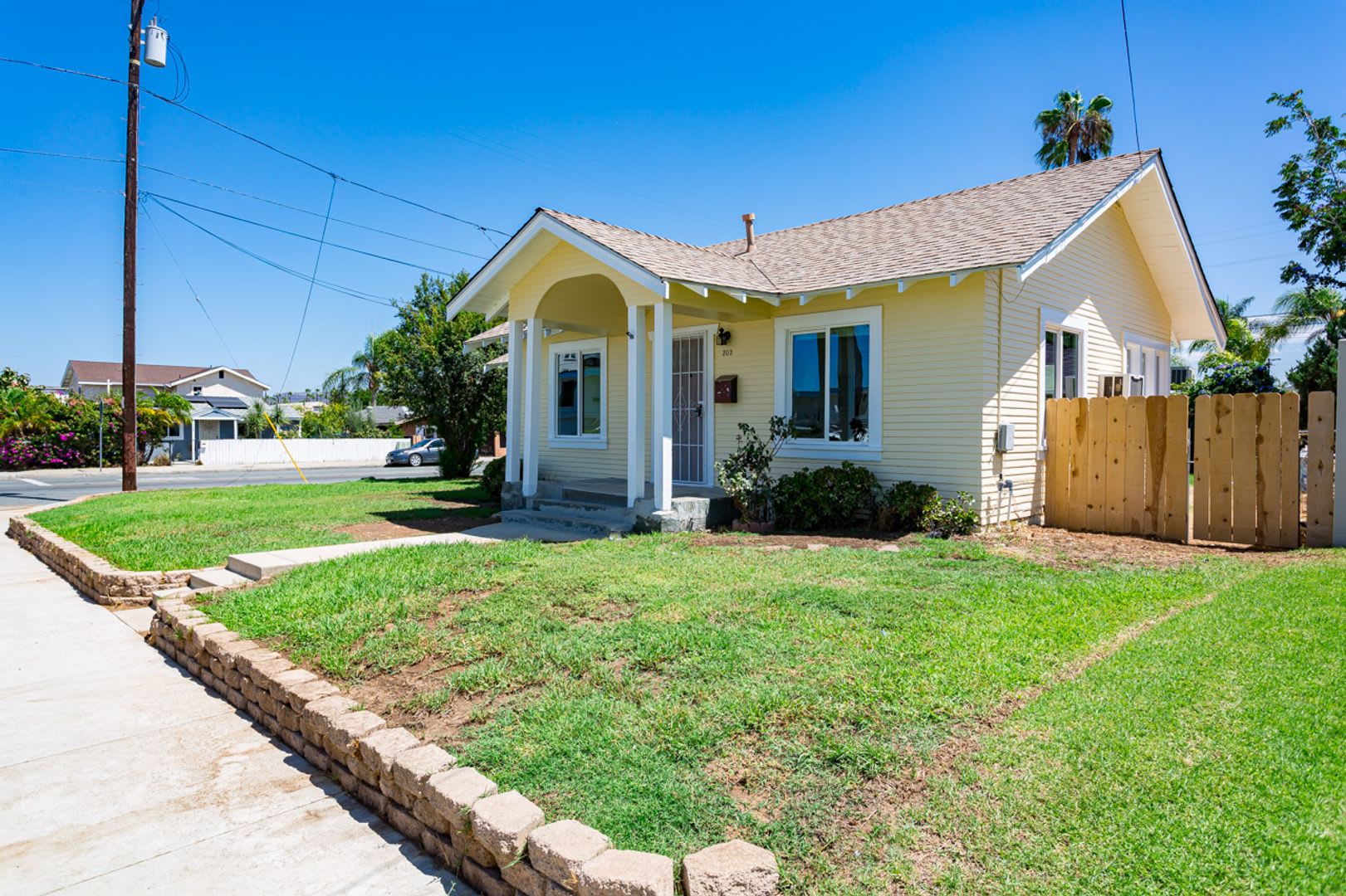 Beautifully Remodeled Single-Family Home with Fenced Yard – photo 2
