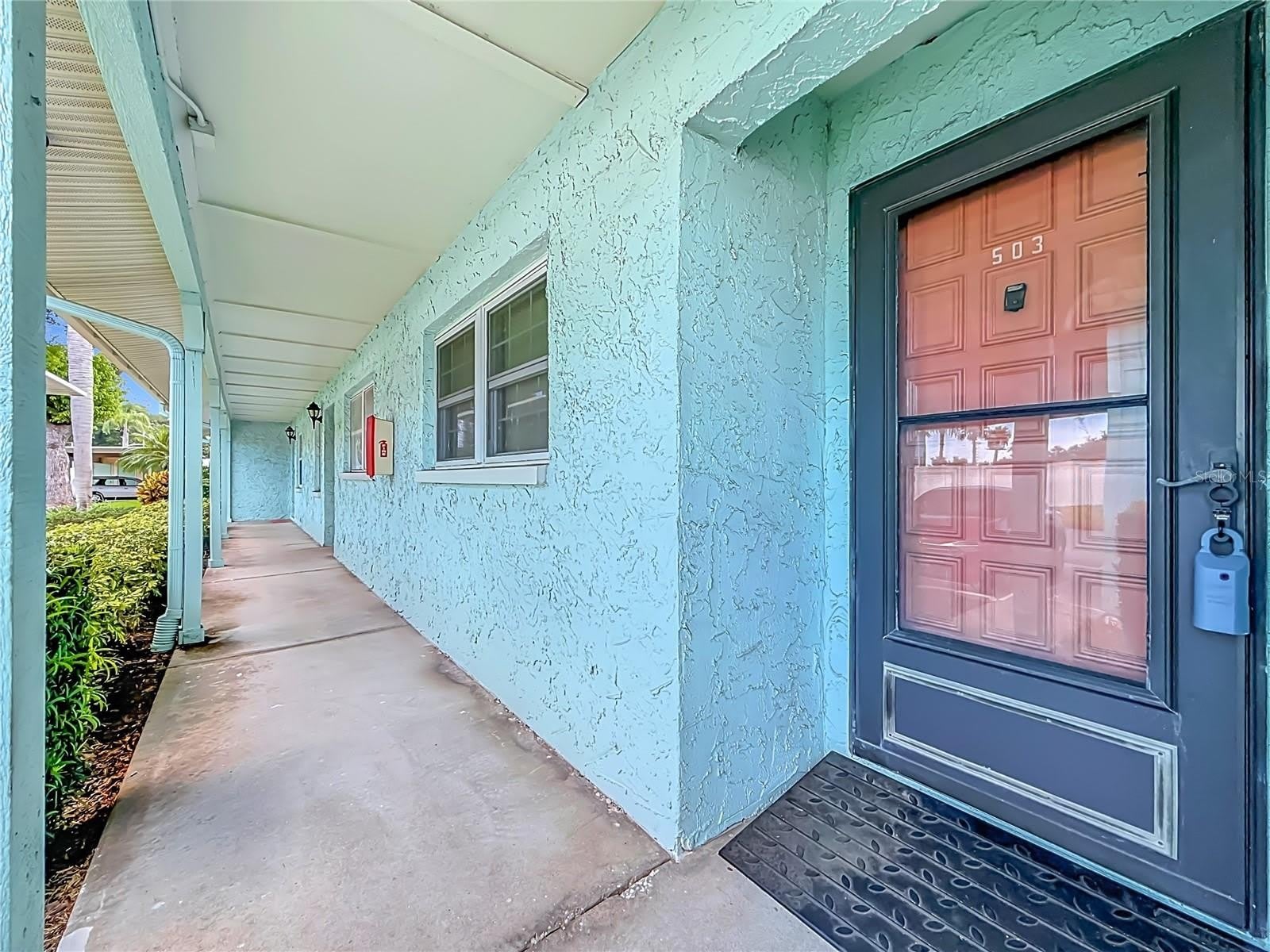 2465 NORTHSIDE DR – photo 3