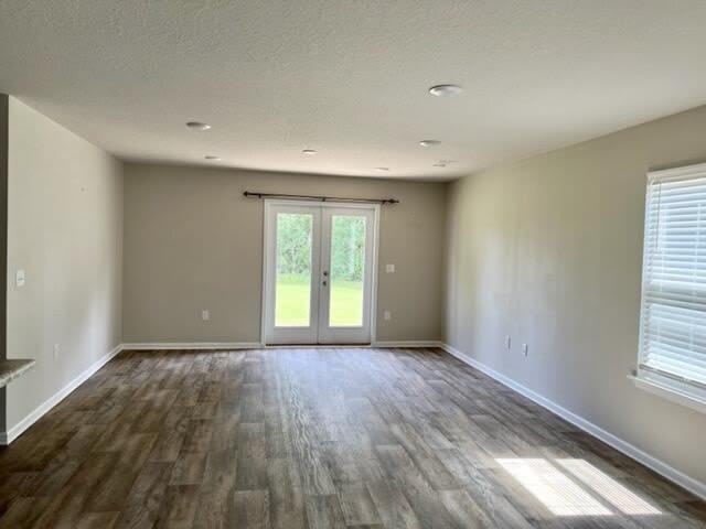 635 Earl Godwin Road – photo 2