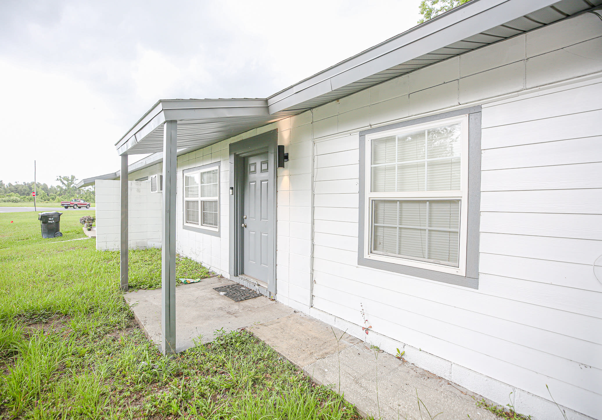1315 South Center Street – photo 2