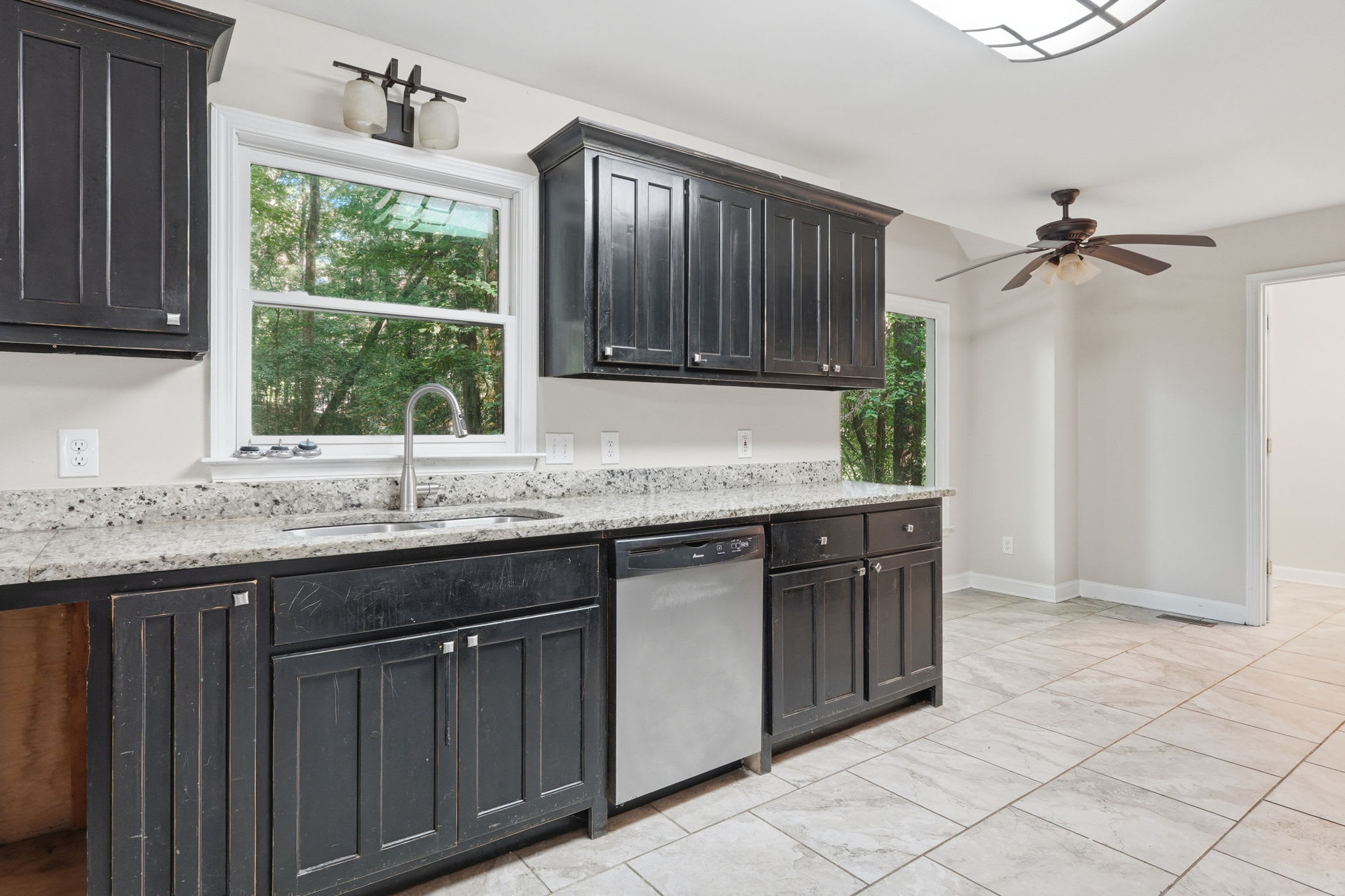 2753 Allyn Drive Northwest – photo 4
