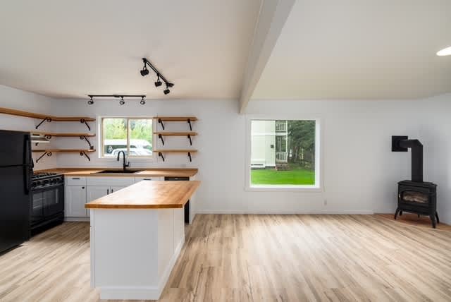121 Pinewood Ln – photo 2