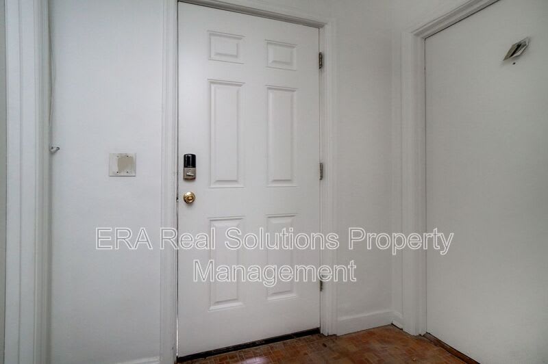 2137 Weron Lane – photo 4