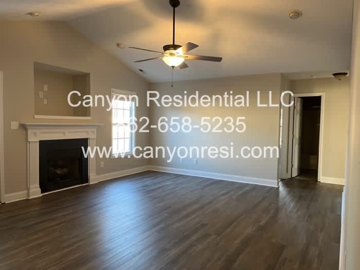 260 Sanford Court – photo 3