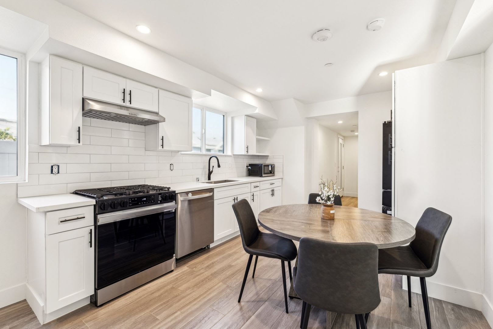 MH 2013 Raymond Ave – photo 2