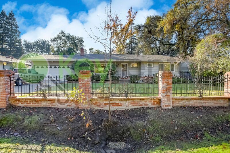 6612 Stanley Ave – photo 2