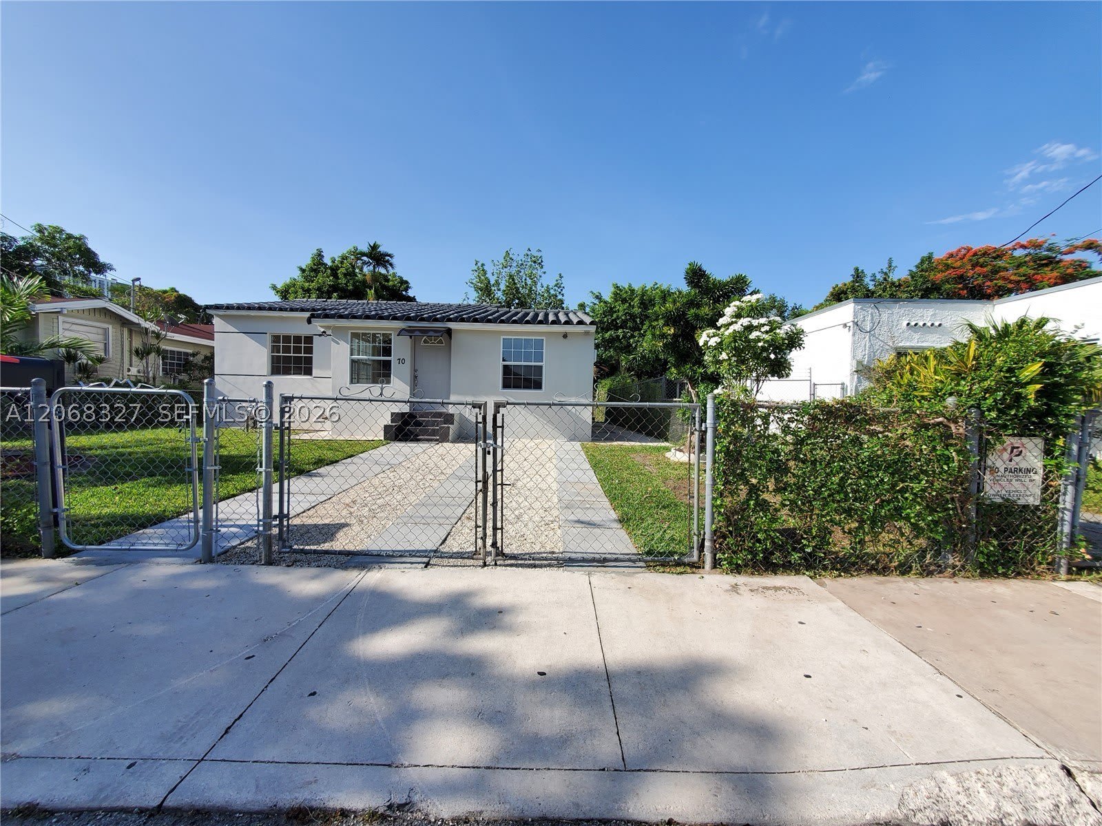 70 NW 33rd St – photo 3