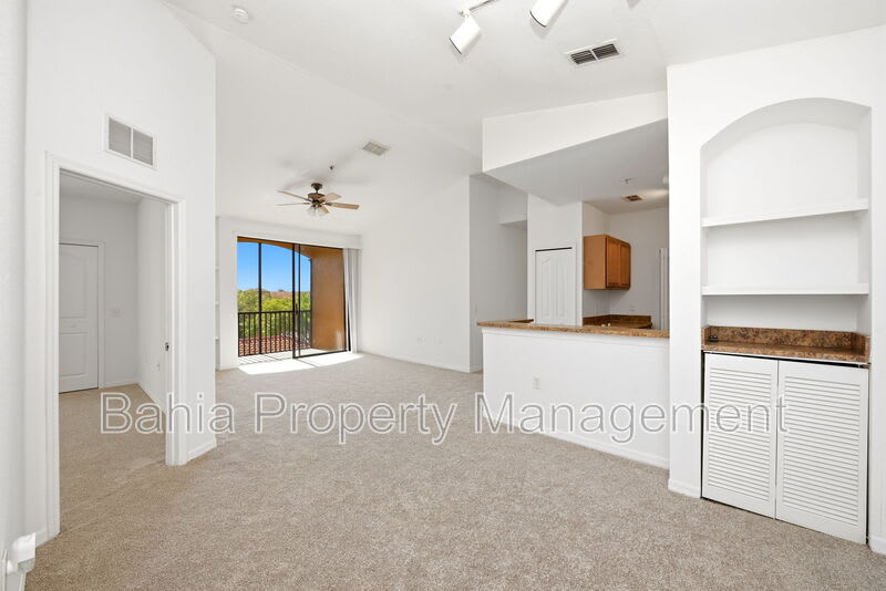 6169 Metrowest Blvd – photo 3