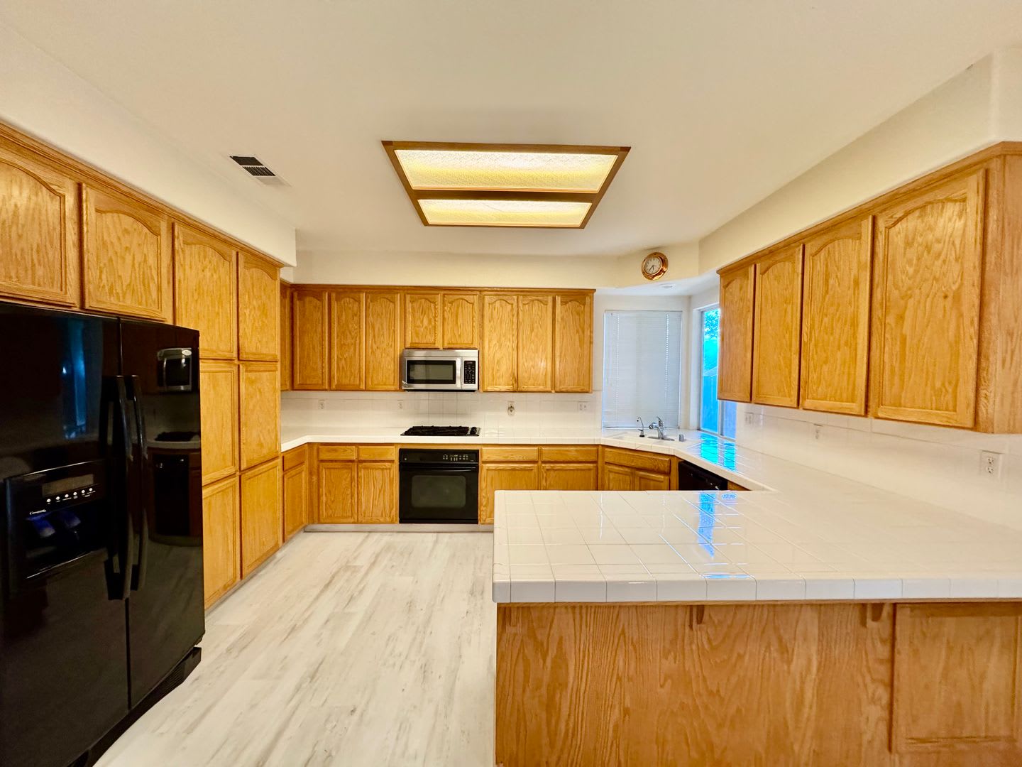 Reduced Huge 4 Bedroom Den 3 Bath Southside Home For Rent – photo 5