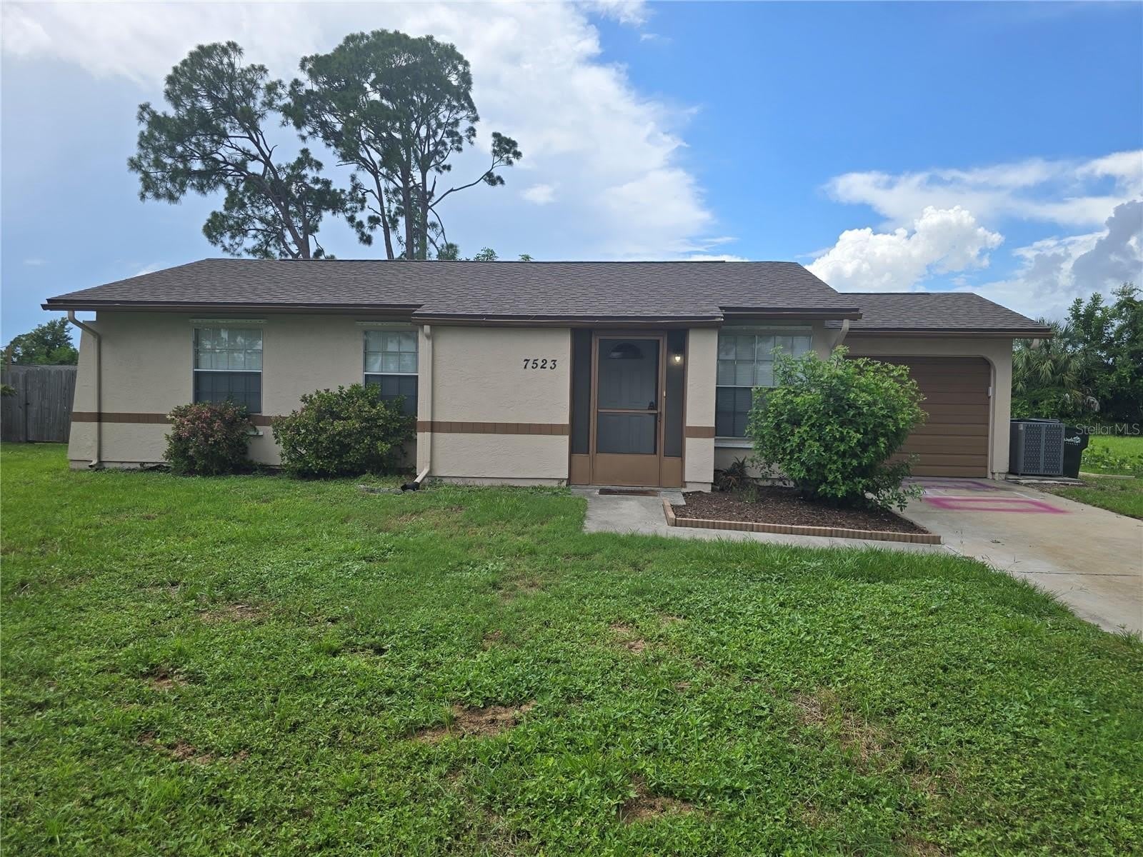 7523 MAYLAND Street – photo 1