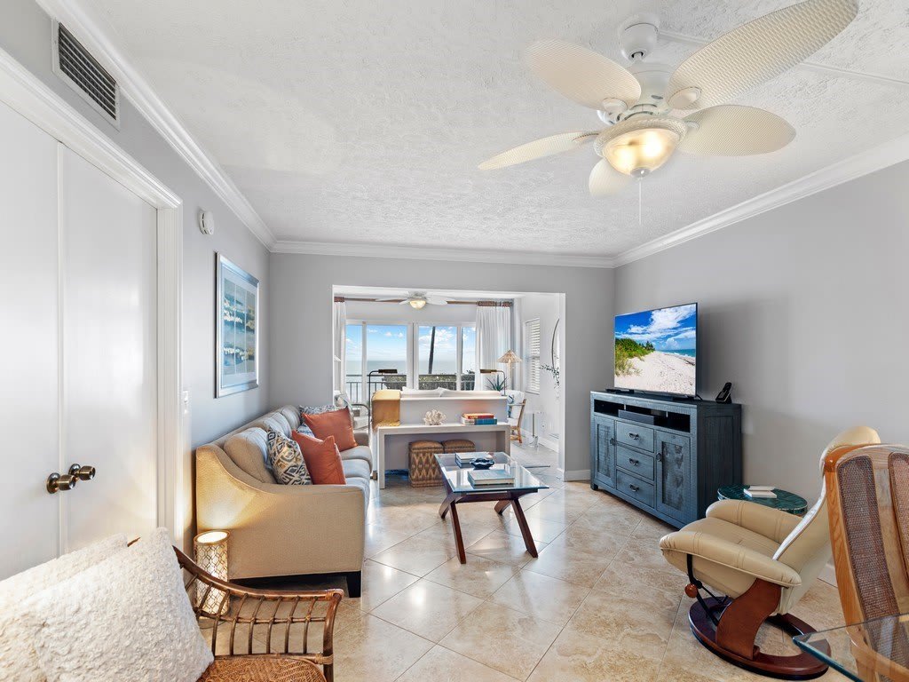 1026 Flamevine Lane – photo 5