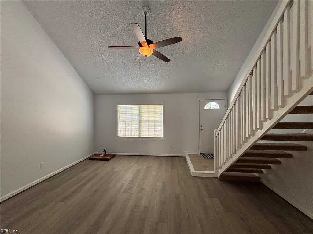 1105 Vermilya CT – photo 4