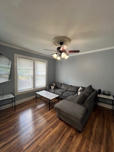 229 Ashworth Pl – photo 3