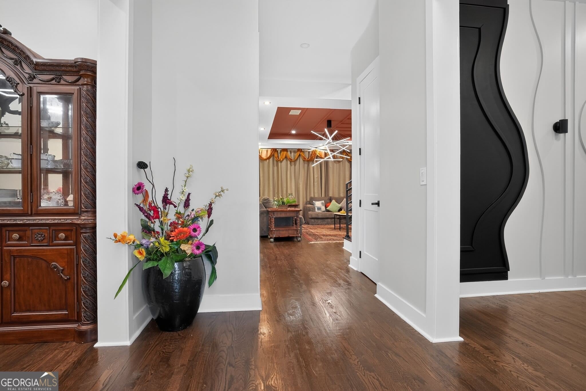 2877 Alexa Avenue SE – photo 3