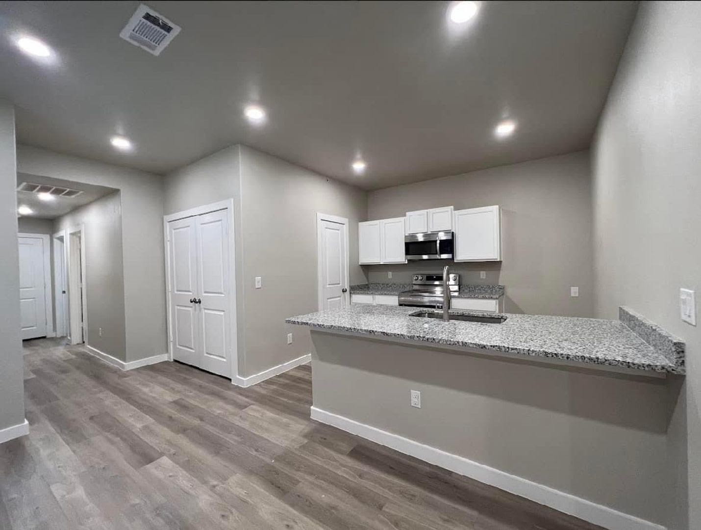 Now Leasing at Harvest – Wolfforth's Newest Townhome Community! – photo 4