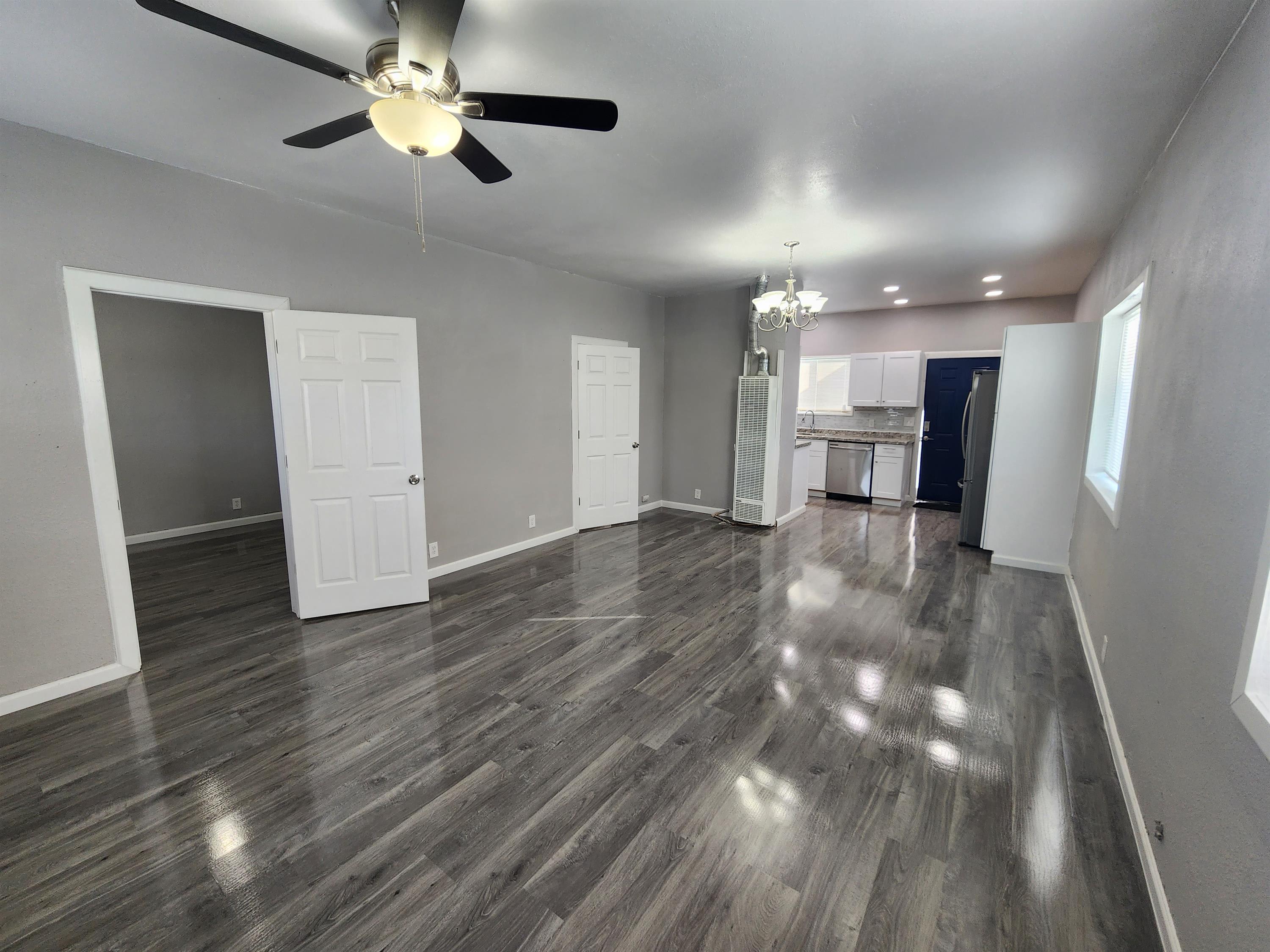 1113 East 1st Street – photo 2
