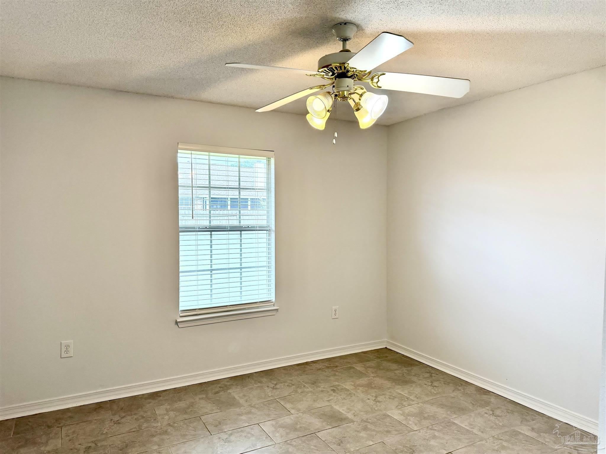 6052 Meursalt Rd – photo 5