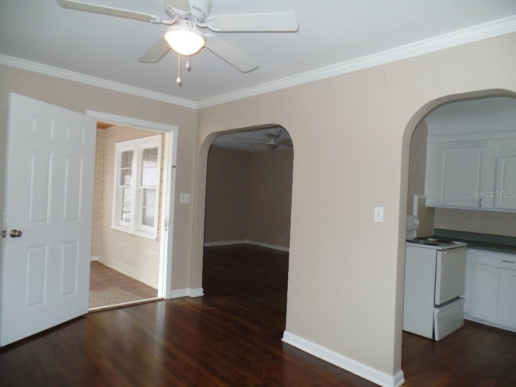 2425 DR MARTIN LUTHER KING JR Street S – photo 2