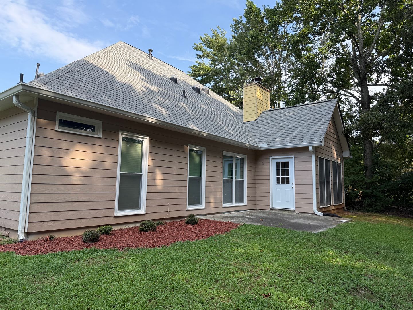 COMPLETE RENOVATION – photo 2