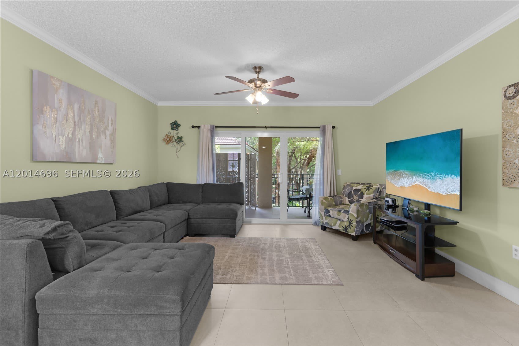 2486 Centergate Dr – photo 2