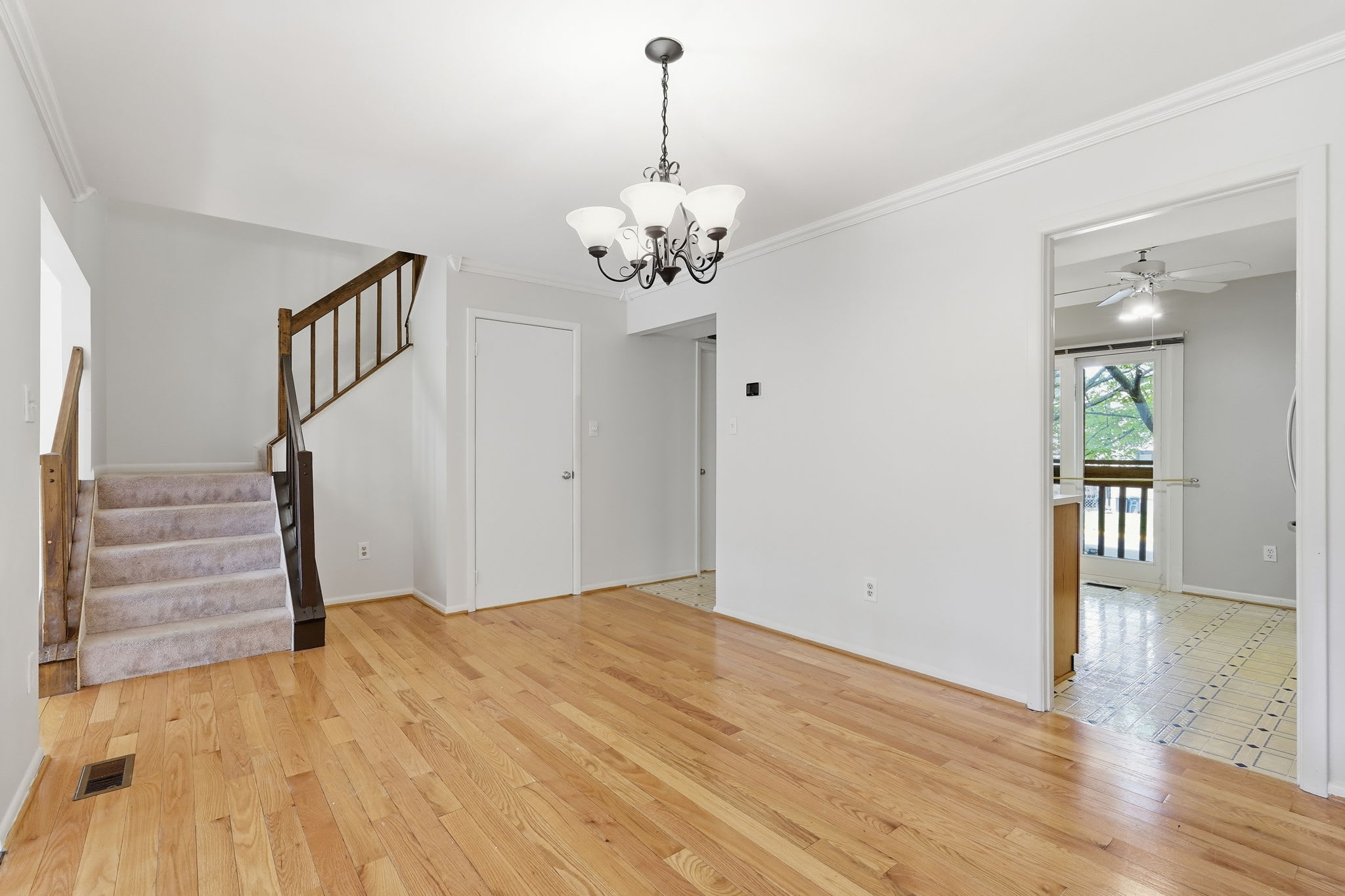 20469 Waters Point Ln – photo 3