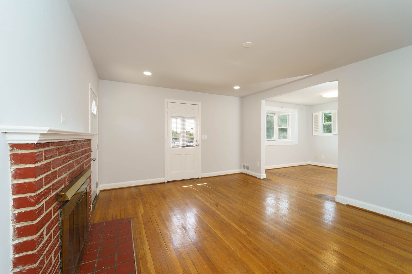 Single Family Home In Silver Spring Md – photo 4