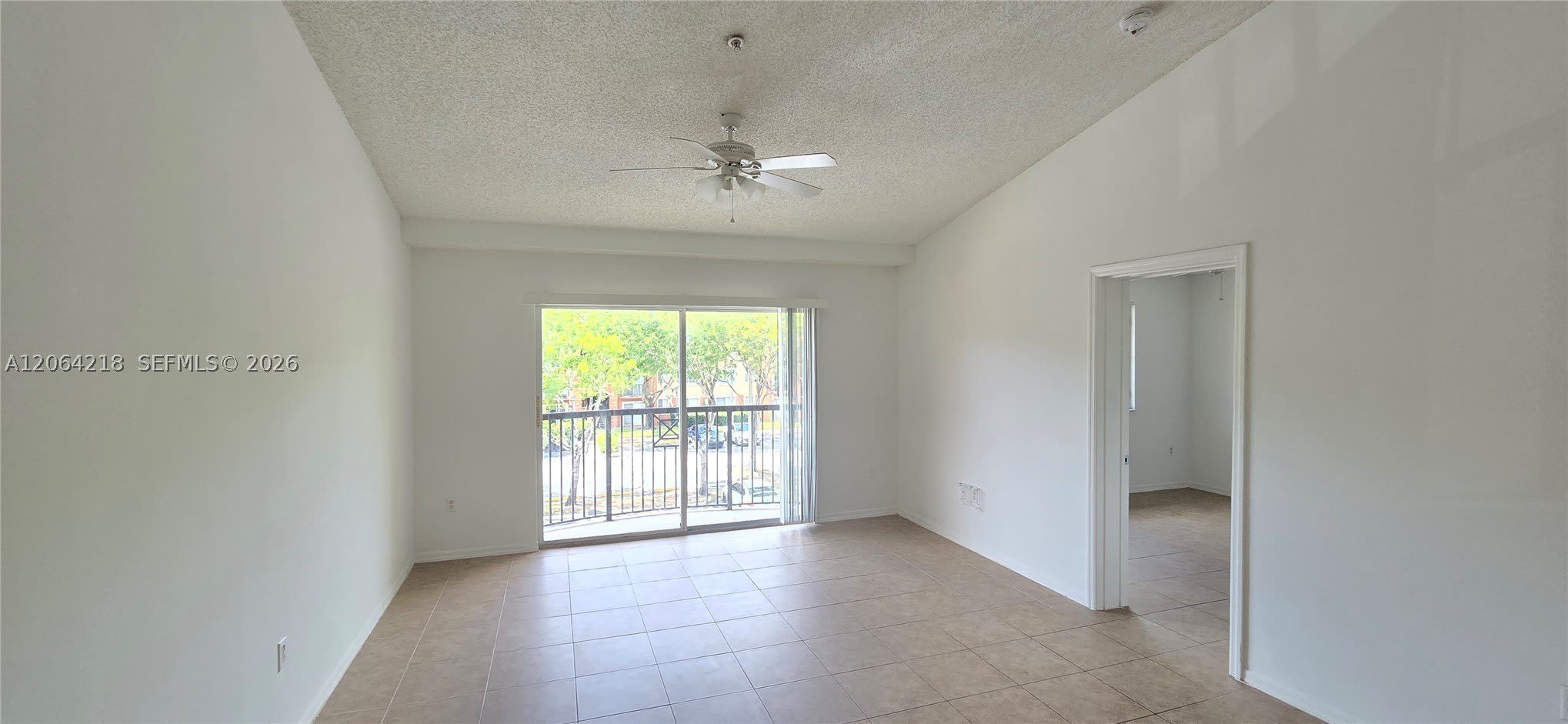 4149 N Haverhill Rd – photo 4