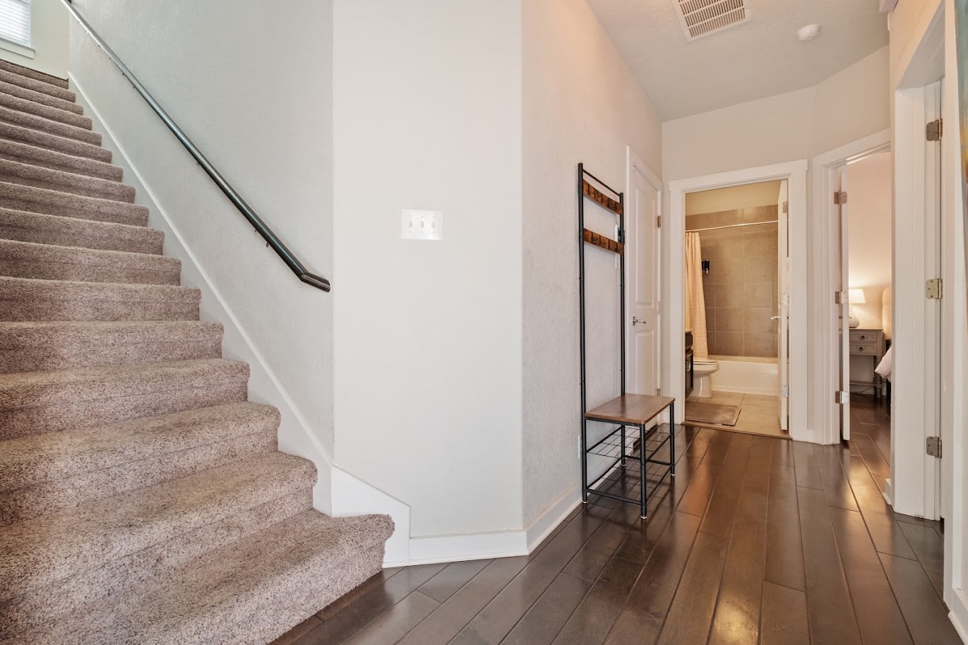 2009 Mccullough Avenue – photo 3