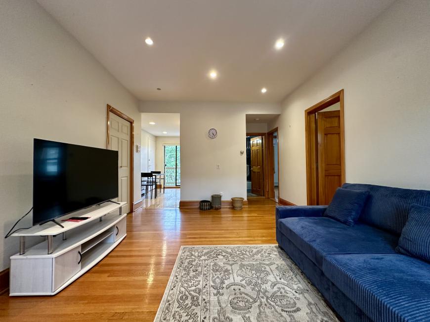 1714 Commonwealth Ave. – photo 1