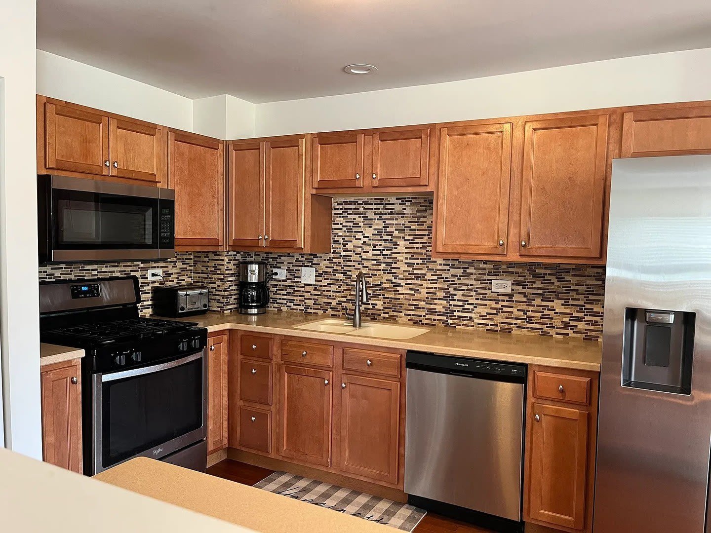 1290 Derry Lane – photo 3