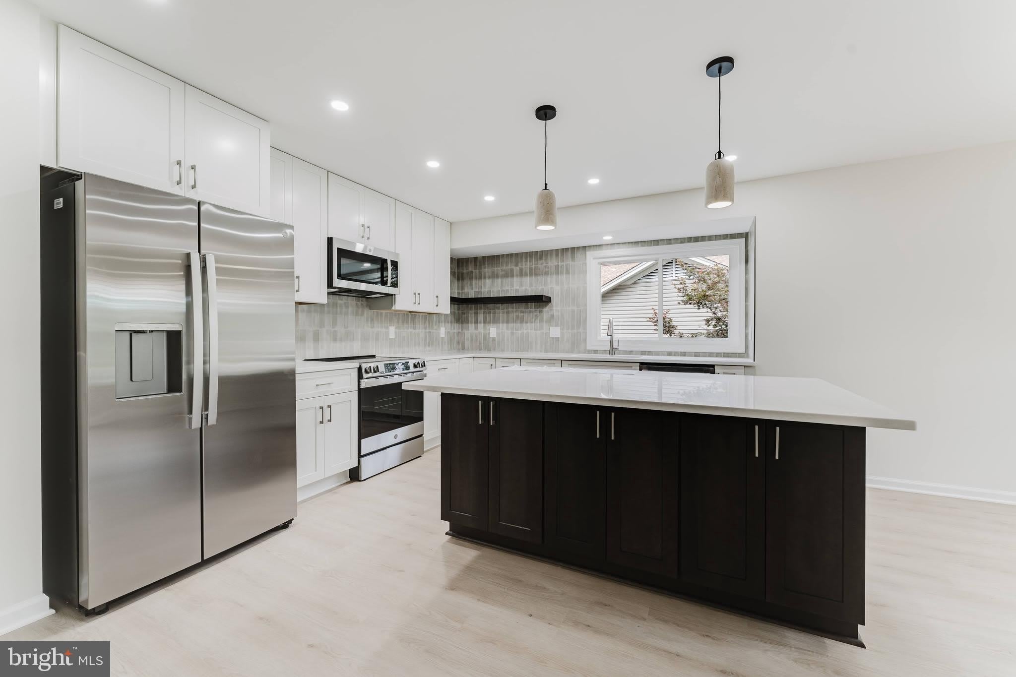 7107 SONTAG Way – photo 4