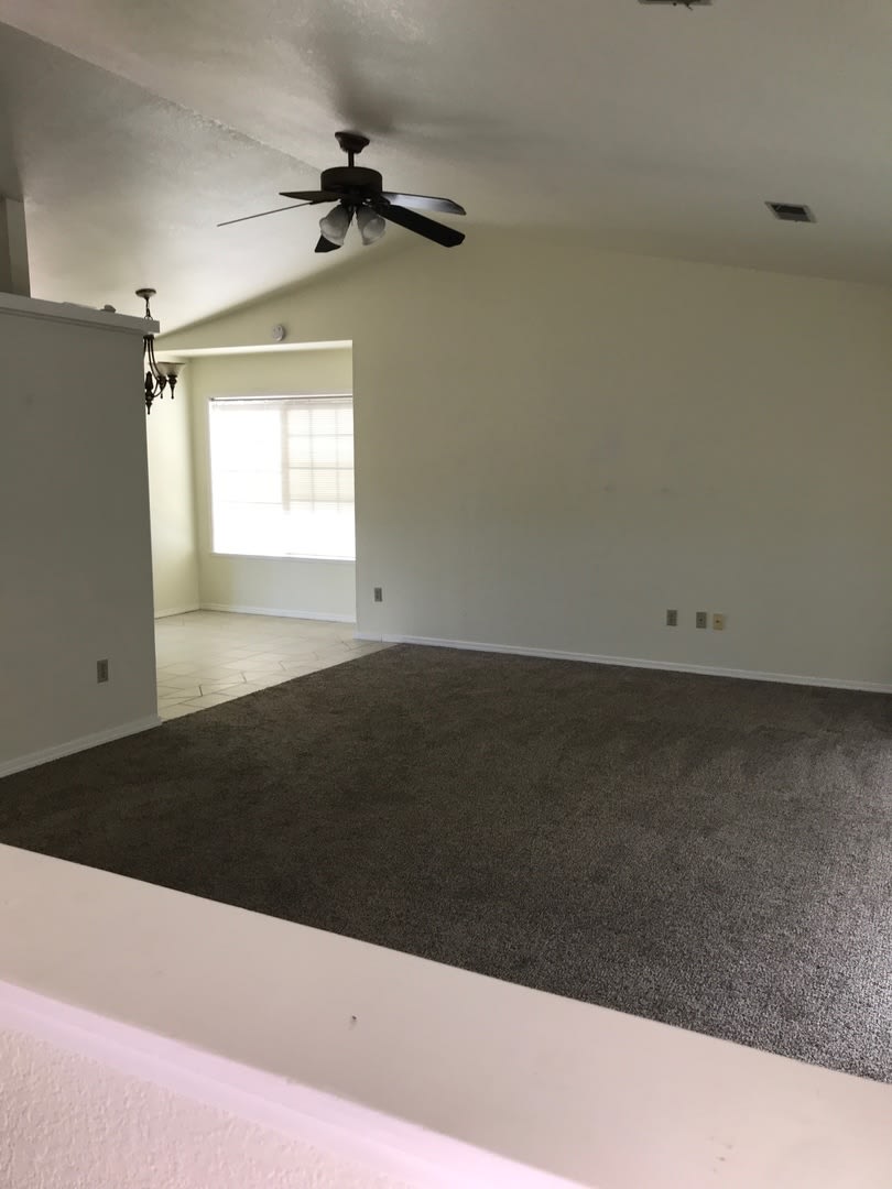 3 Bedroom 2 Bath home w Garage – photo 2