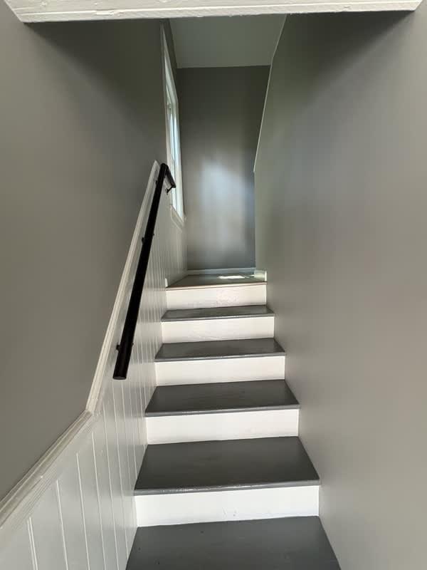 662 Second Avenue Apt 4 – photo 2