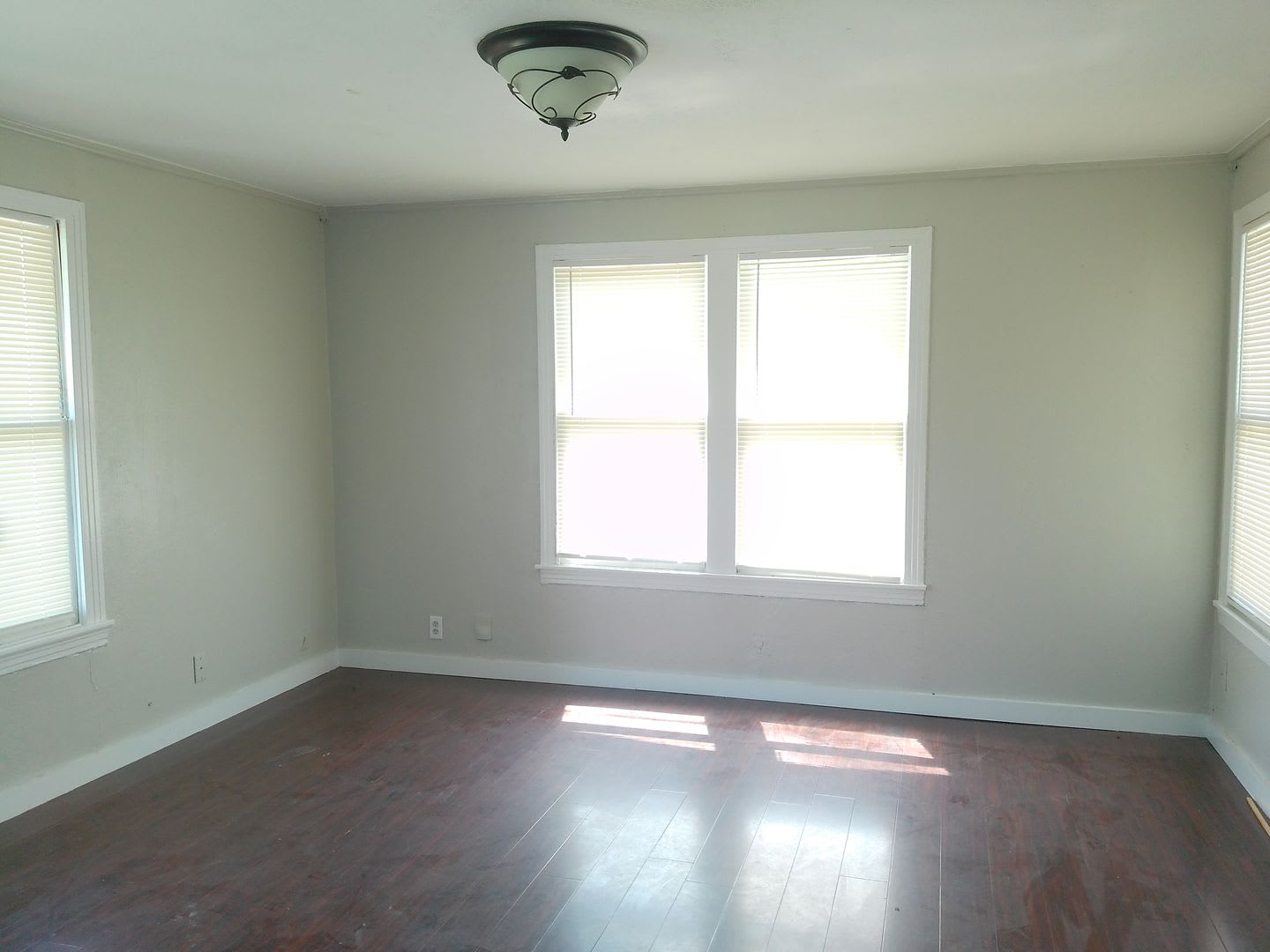 3549 Cypress – photo 2