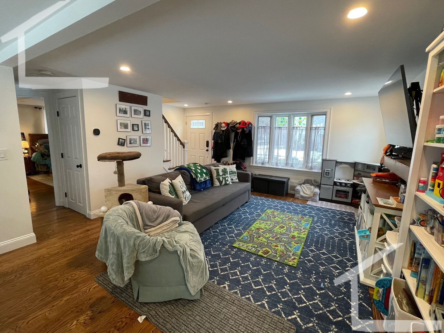 Unique Newton Single Family Home. For you 8/1/26 – photo 3