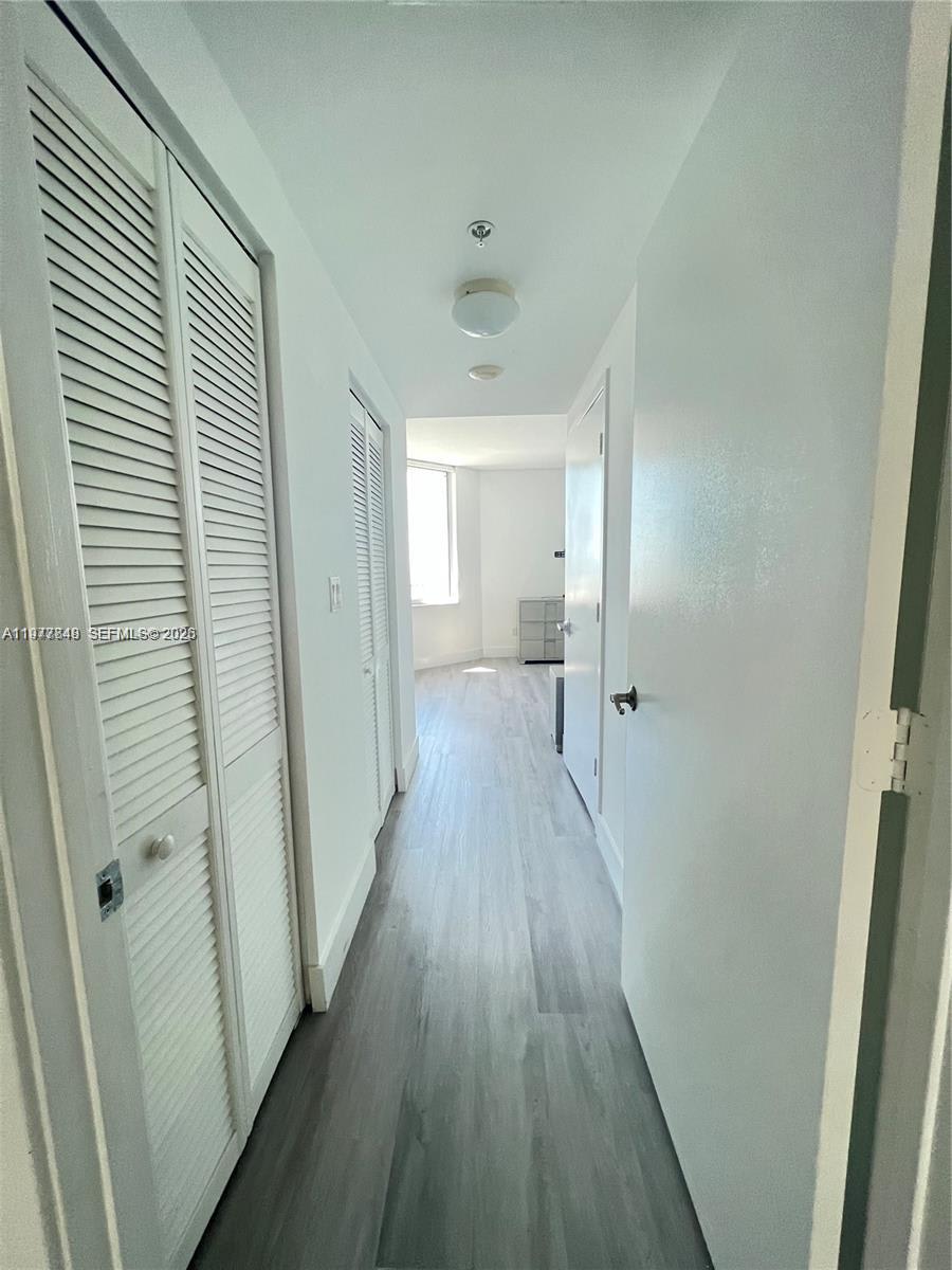325 South Biscayne Boulevard – photo 5