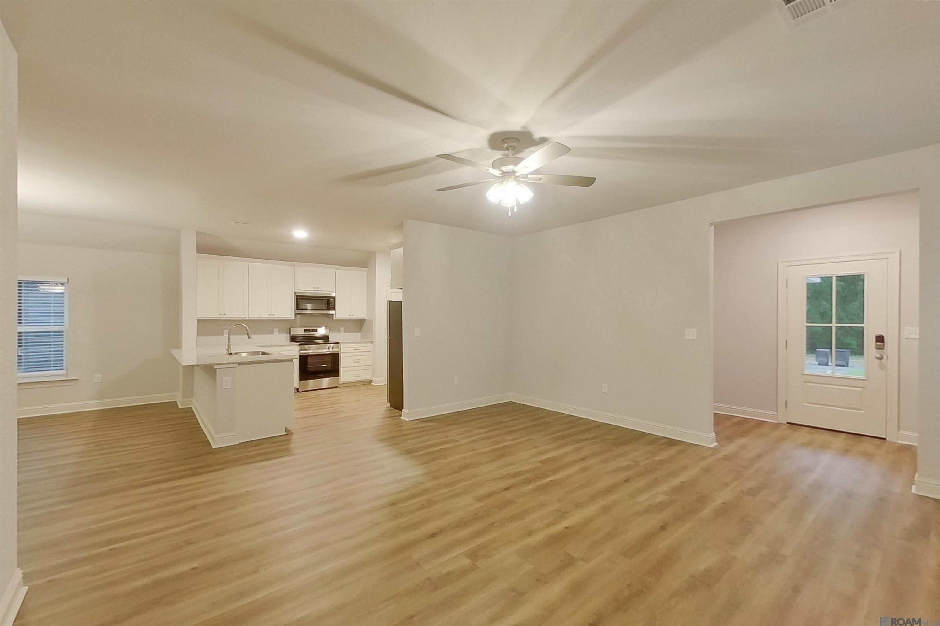 8034 Elliot Rd – photo 4