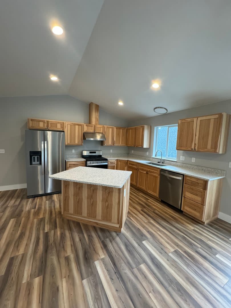 Brand new 2 bedroom 2 bath home in 55+ Community – photo 5