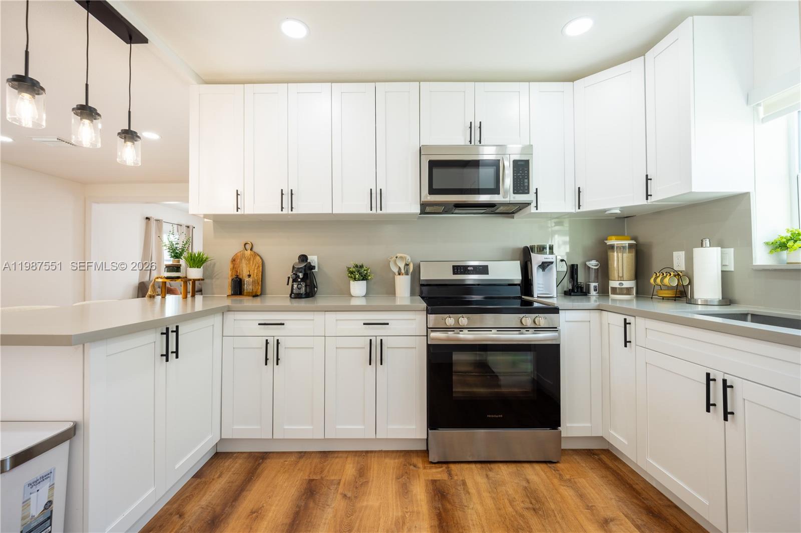10050 Southwest 171st Street – photo 5