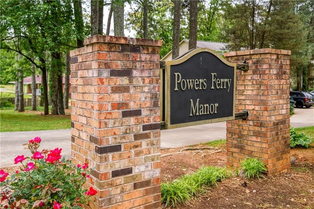 61 Powers Ferry Manor SE – photo 1