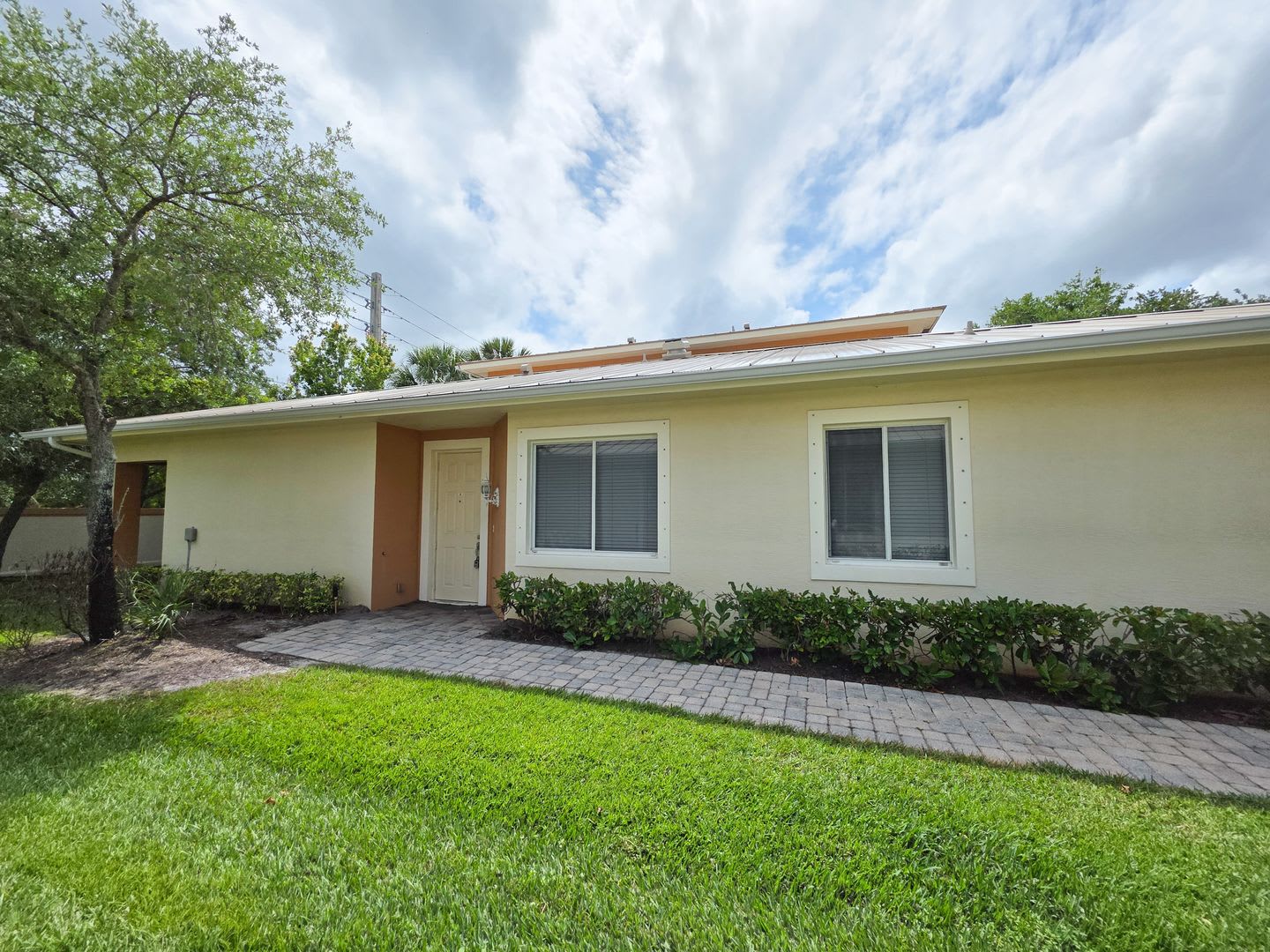 ANNUAL RENTAL – photo 1