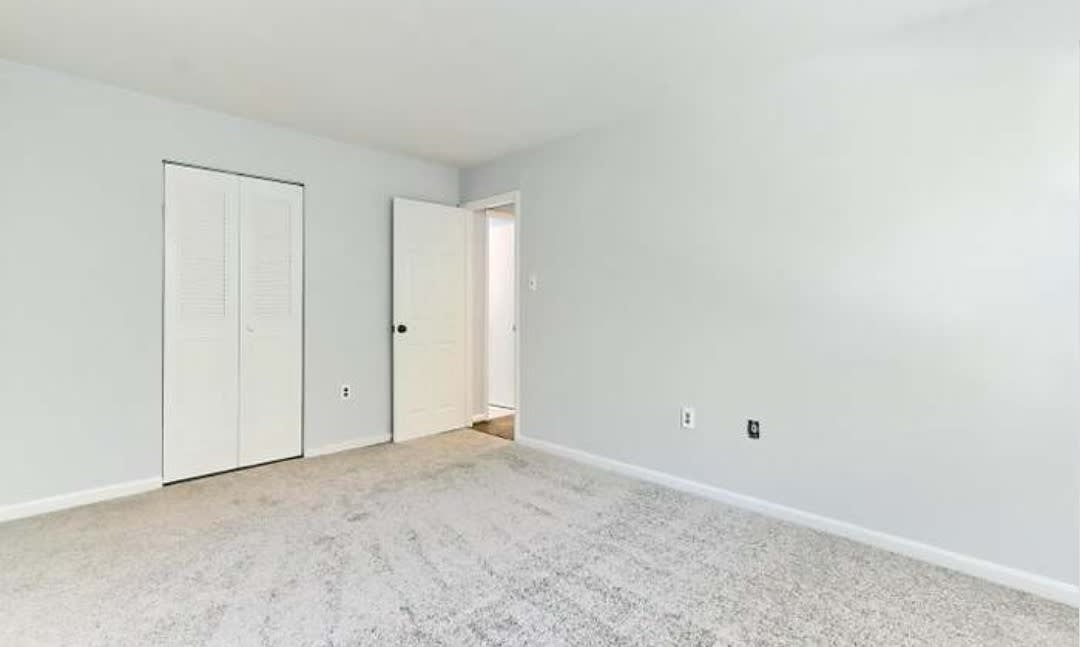 5205 Duke St – photo 4