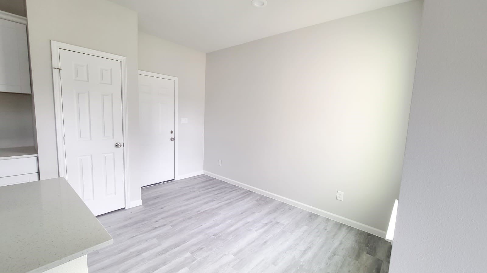 4105 Stuart Street – photo 4