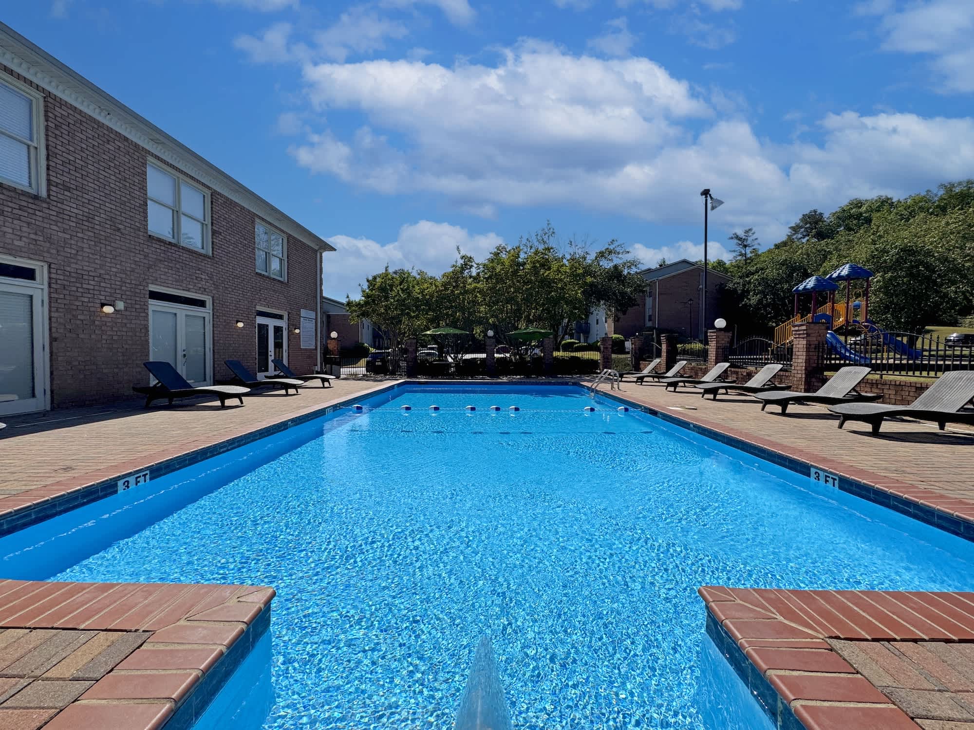 Ascot Place – photo 1