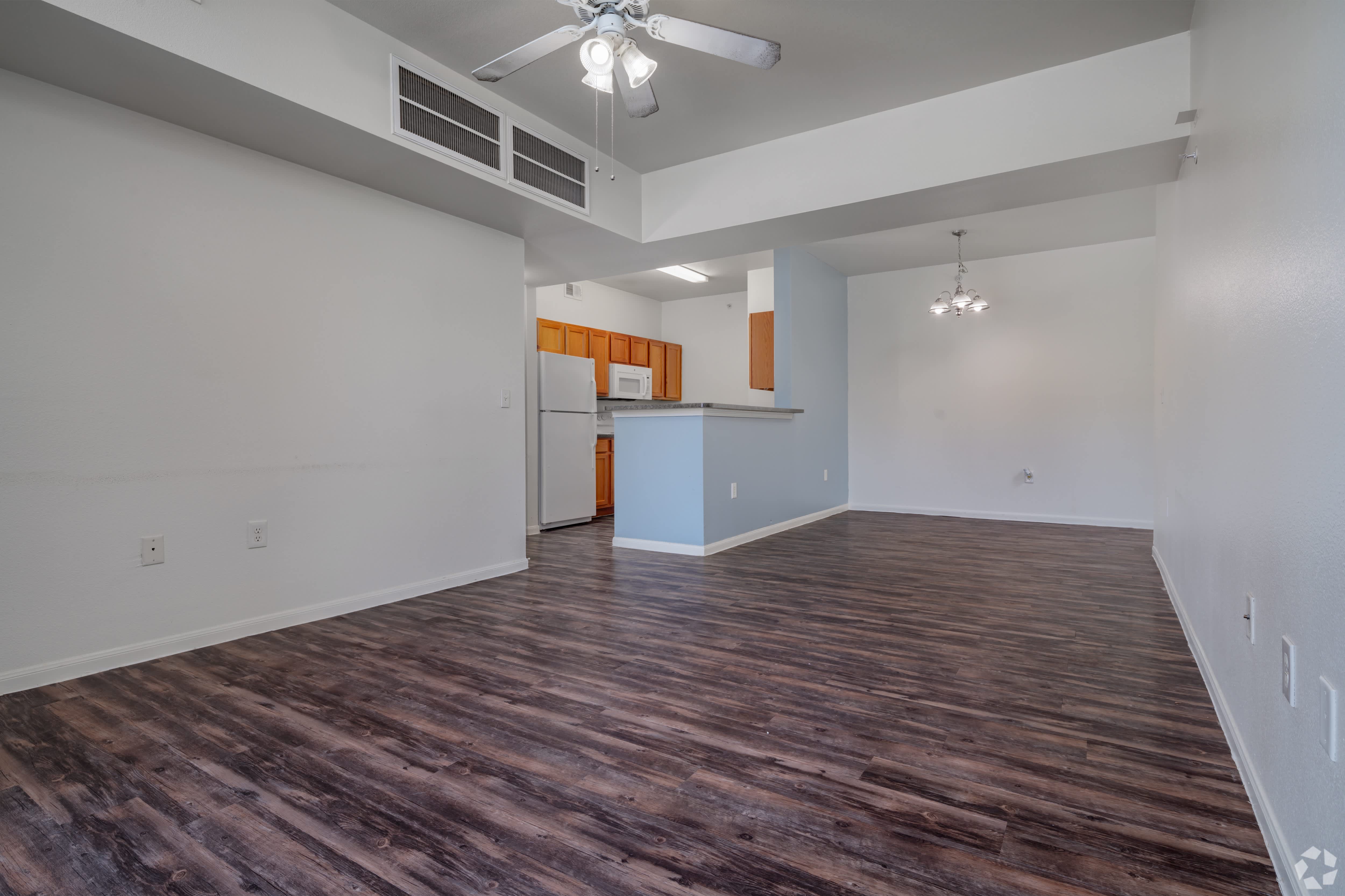 Terraces At Creek Street – photo 2