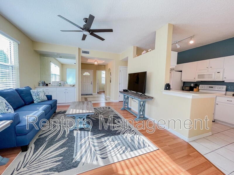 1802 Auburn Lakes – photo 5