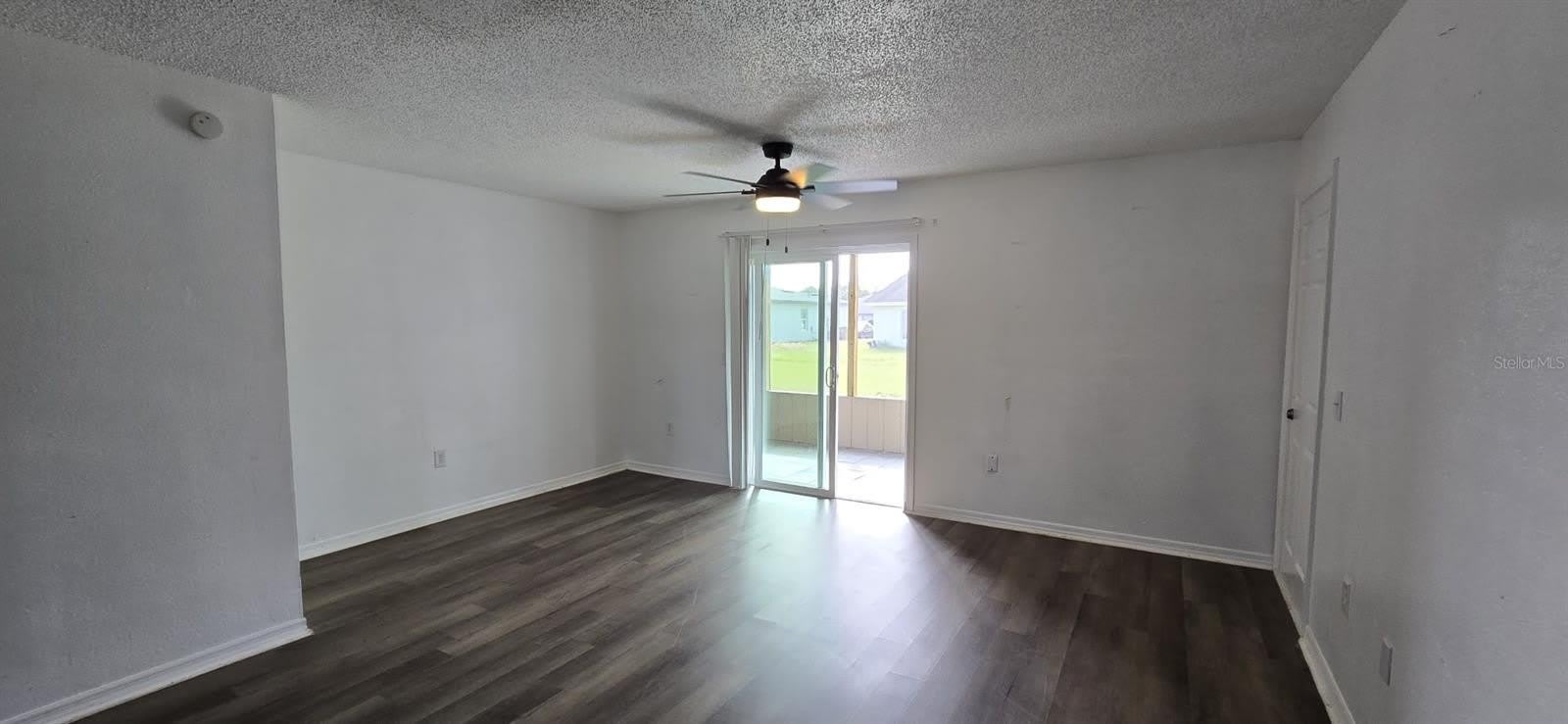 671 ROYALTY Court – photo 5